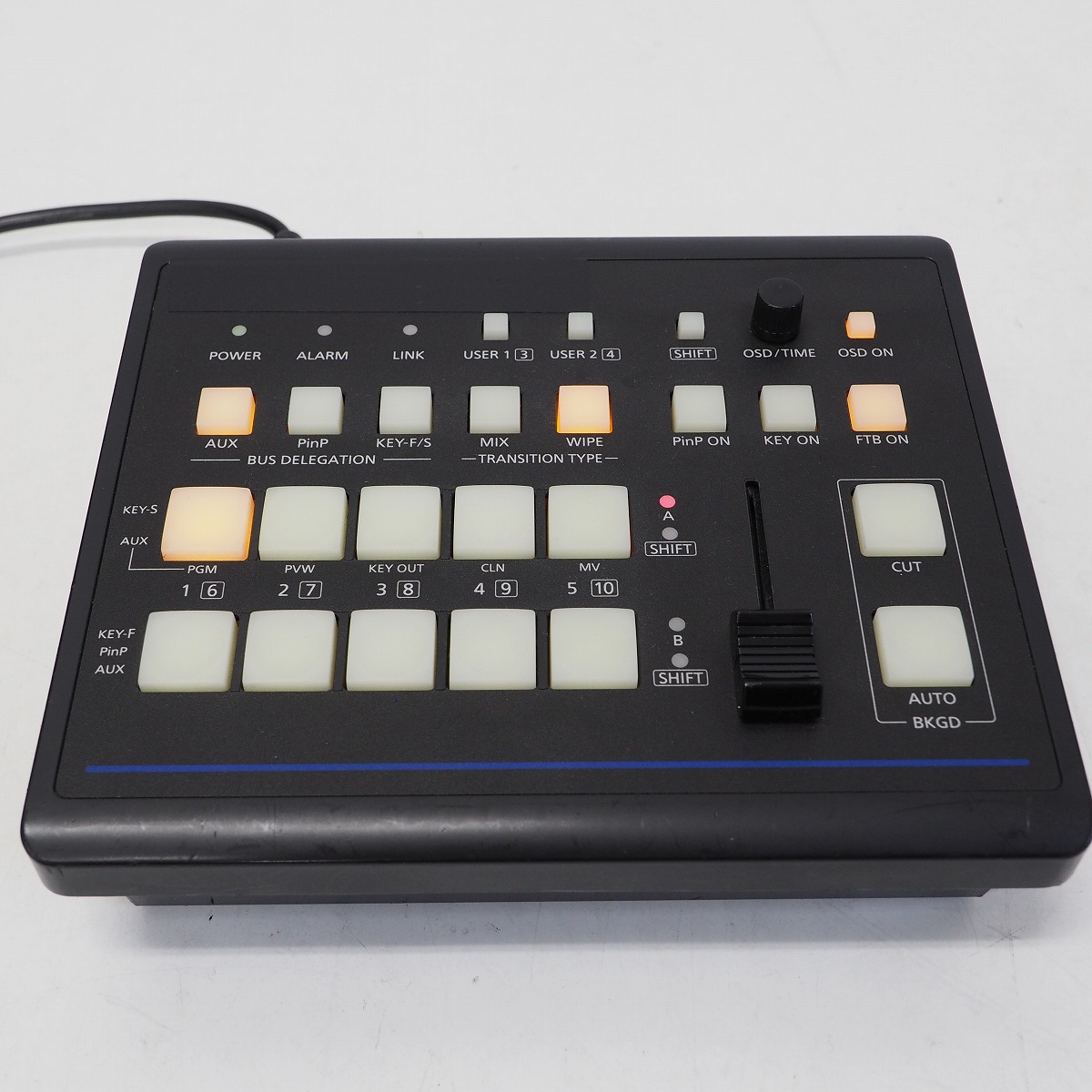 【中古】Panasonic AW-HS50N コンパクトライブスイッチャー【埼玉発送2】